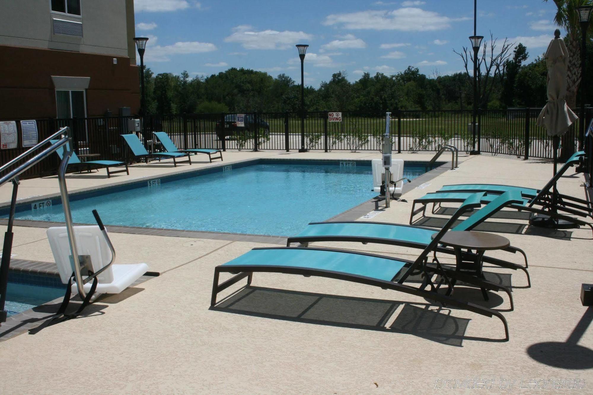Candlewood Suites College Station By Ihg Bryan Bagian luar foto